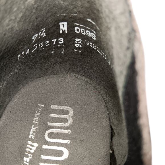 Munro Suede Open Toe Heels Sandals Comfort Shoes 9.5 Gray Zip Block Heel Travel - Picture 8 of 10